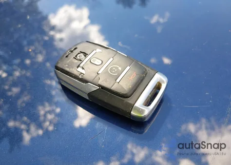 2021 Ram 1500 Big Horn 4X4 5'7 Box из США, поврежденный, VIN 1C6SRFFT6MN696415